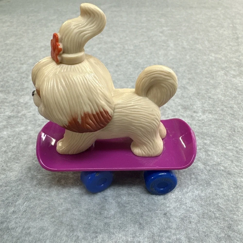 2019 McDonalds Happy Meal Toy Secret Life of Pets Daisy Dog Skateboard